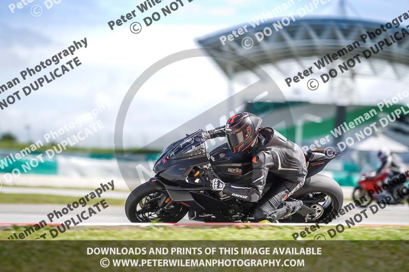 Sepang;event digital images;motorbikes;no limits;peter wileman photography;trackday;trackday digital images